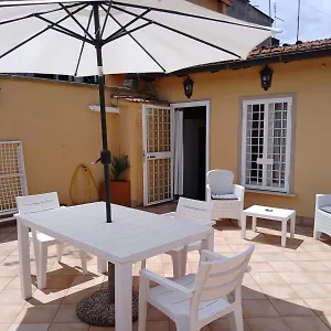 Attico Con Terrazza Santa Cecilia Apartment Rom
