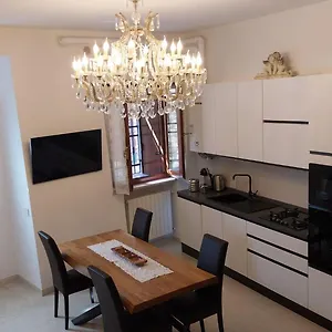 Via Antica Apartment Padenghe sul Garda