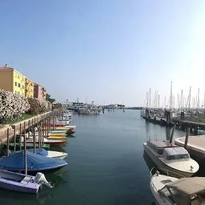 https://appartamento-santelena.hotelslidodijesolo.com